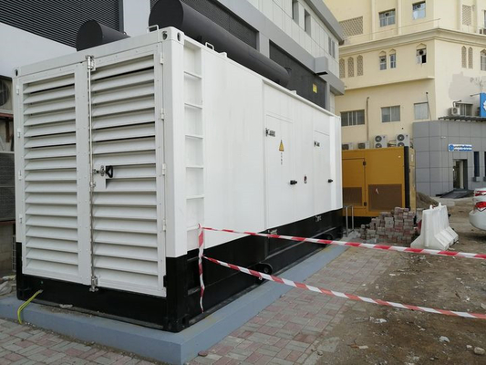 comprare Garanzia corrente di ore del generatore 1000 diesel silenziosi di IP21 1200kva Cummins online manufacture