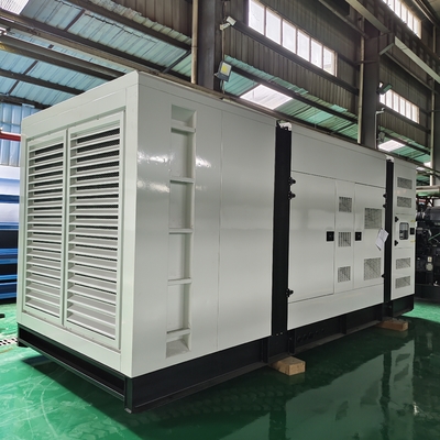 comprare Generatore diesel a 750 kW a prova sonora in standby online manufacture