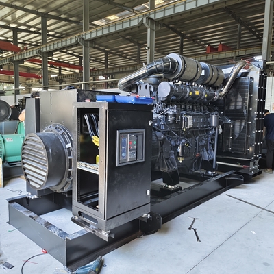 1000kVA SDEC Power Standby Diesel Generator 1MVA 800kW Shangchai Genset Per centri commerciali
